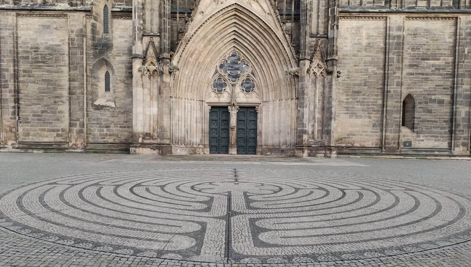 Labyrinth * Freimaurerinnen in Bremen * Reisen